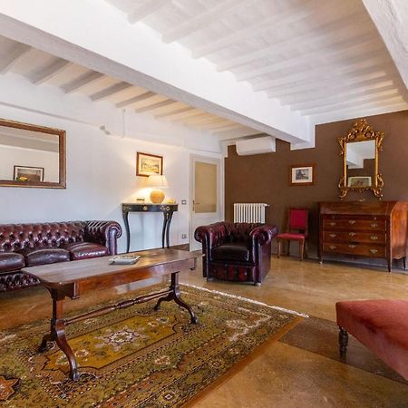 Palazzo Chigi Zondadari Apartment Siena Bagian luar foto