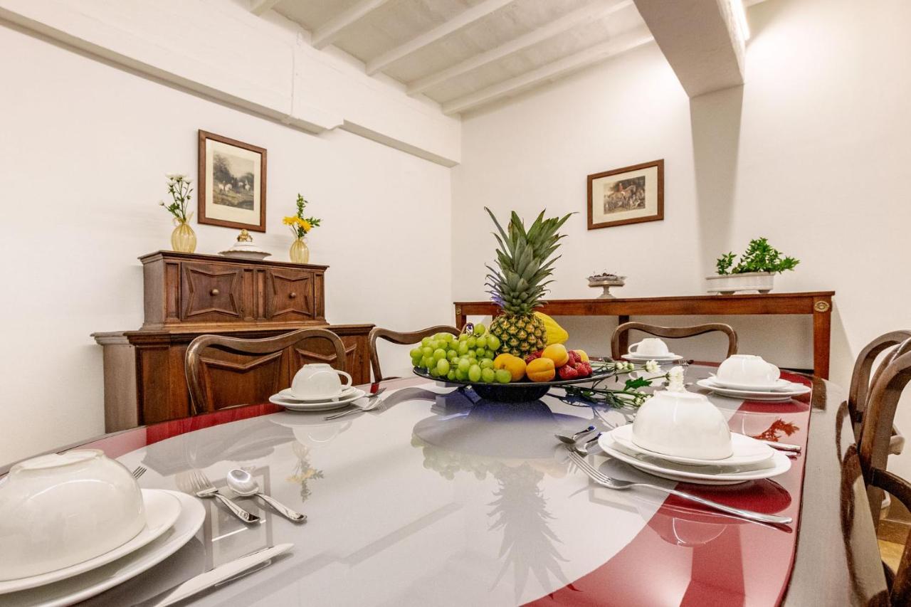 Palazzo Chigi Zondadari Apartment Siena Bagian luar foto