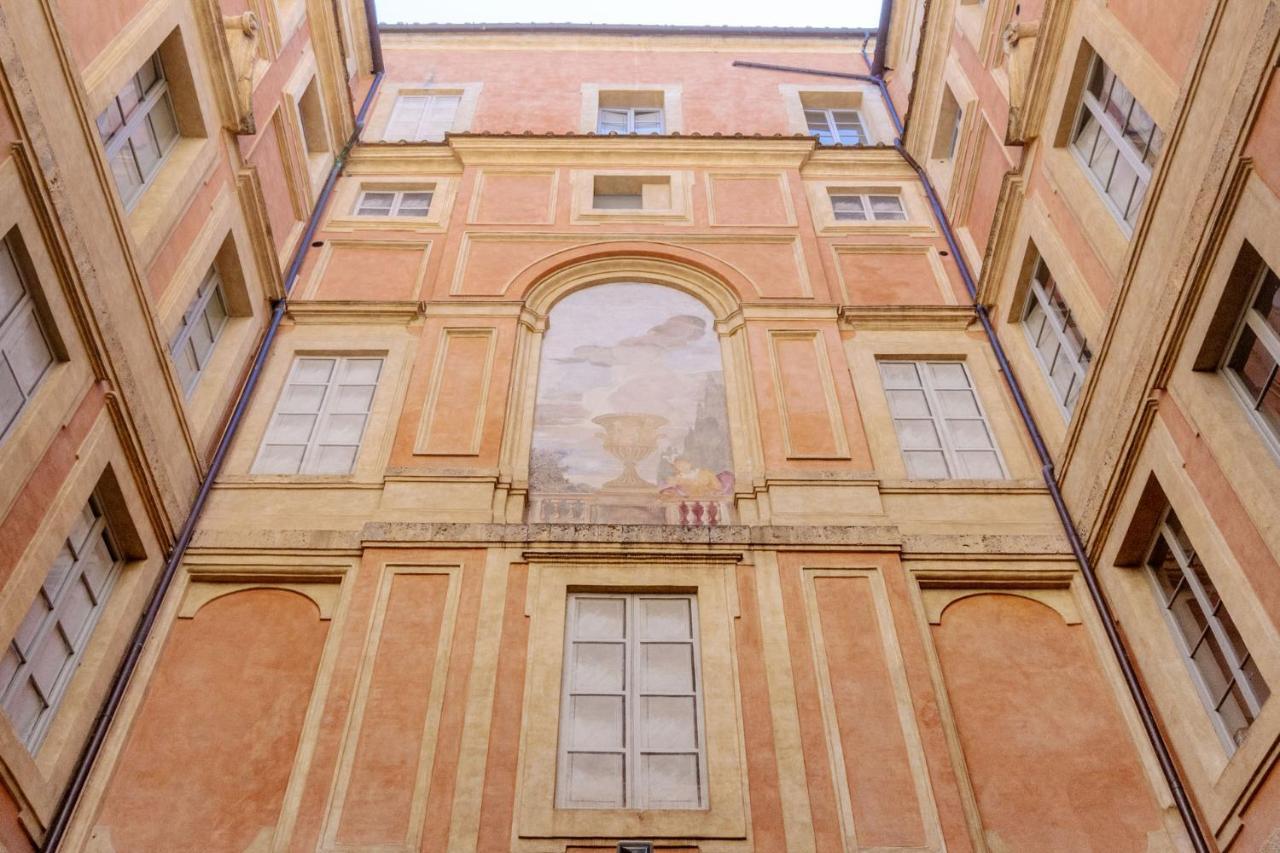 Palazzo Chigi Zondadari Apartment Siena Bagian luar foto